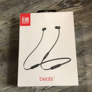 Wireless beats headphones.